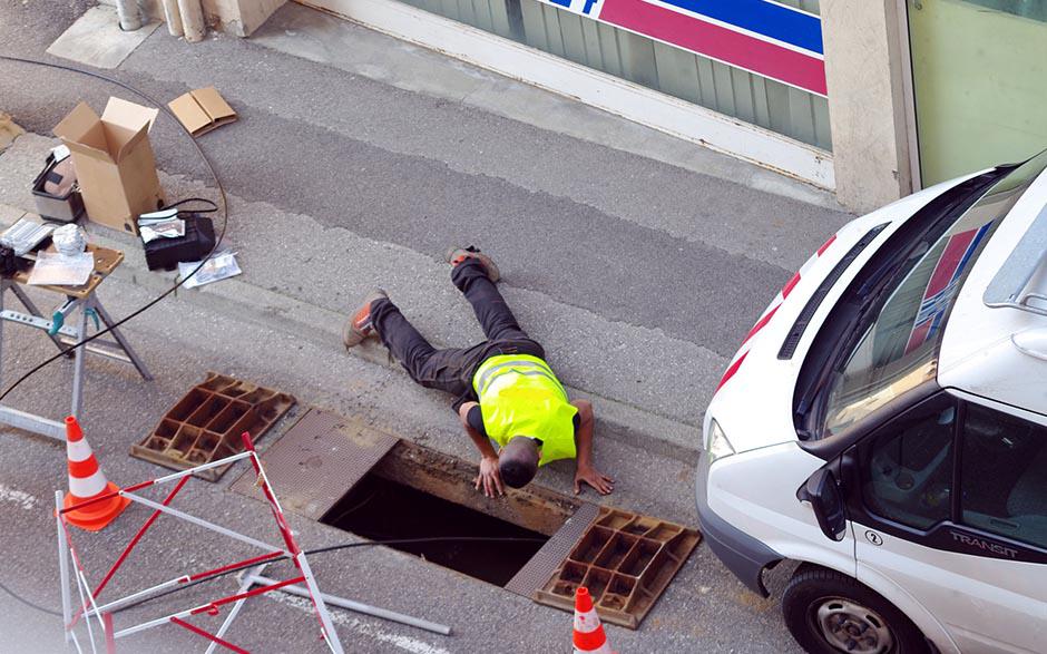 déboucher canalisation pvc Louvres